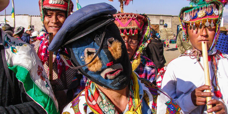 Foto danza nativa Apolobamba