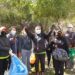 Guadalquivir: un fósil, animales abandonados, plásticos y bebedores marcaron jornada de limpieza