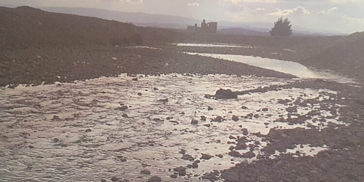 La contaminación en el río Katari crece a la par de la urbanización