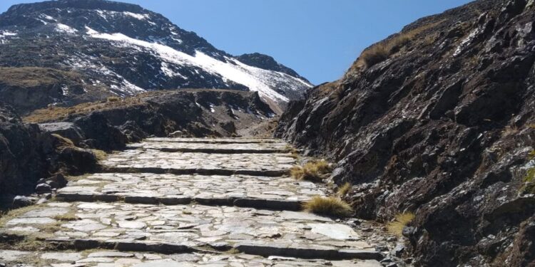 Bolivia presenta siete sitios y monumentos naturales