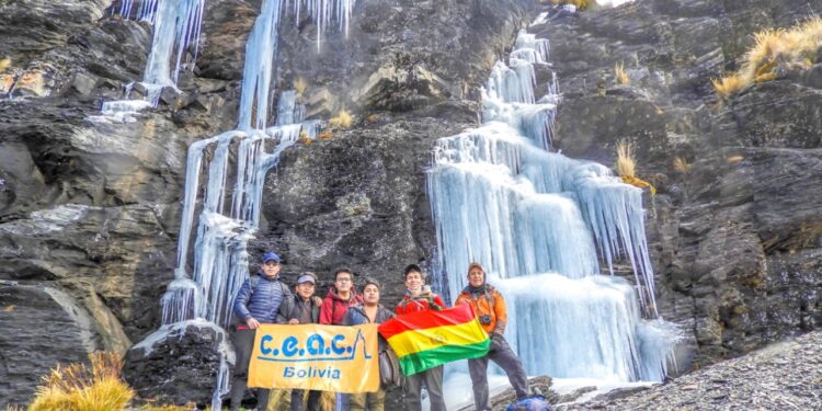 Crónica de un accidentado descenso entre glaciares y caminos prehispánicos