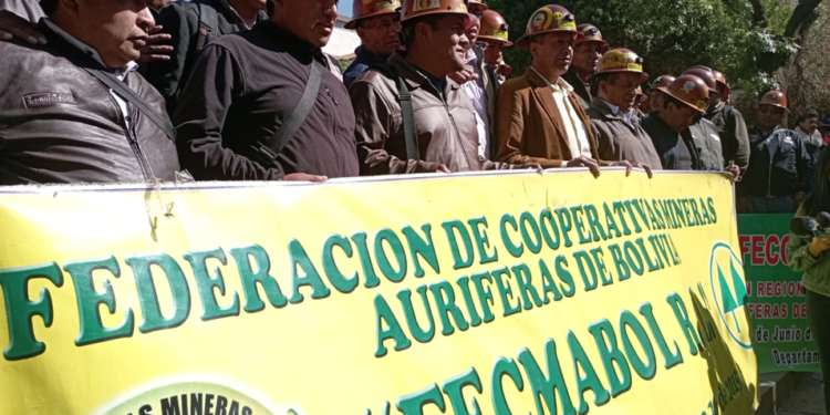 Mineros cooperativistas anuncian movilizaciones desde el 23 de octubre