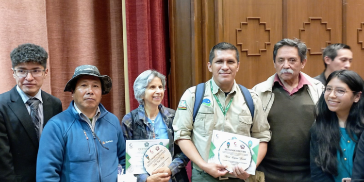 Reconocen labor de guardaparques y defensores de animales silvestres
