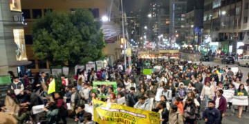 Contundente marcha ciudadana contra explotación minera en áreas protegidas