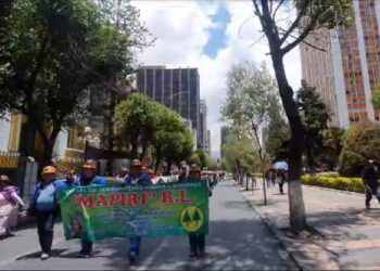 Cooperativas asedian La Paz y toman instituciones para explotar oro en áreas protegidas