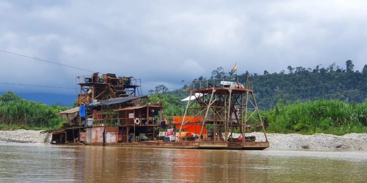 Jaime Cuéllar: No entendieron en Bolivia que la lucha contra la minería ilegal es similar a la del narcotráfico