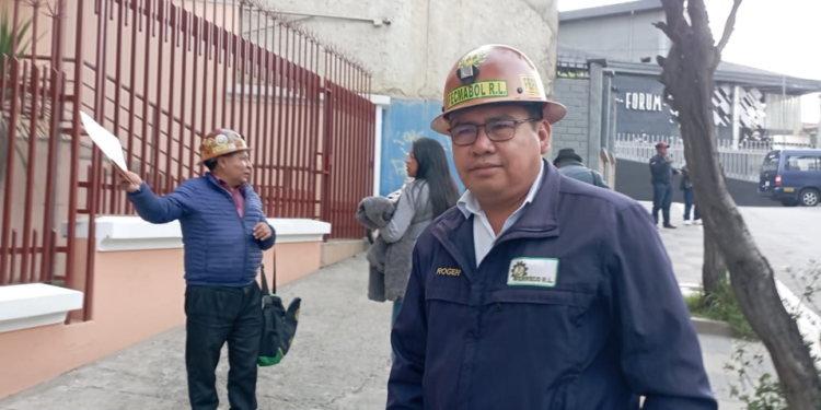 Cooperativistas rechazaron informe del Sernap que prohíbe explotación minera en áreas protegidas