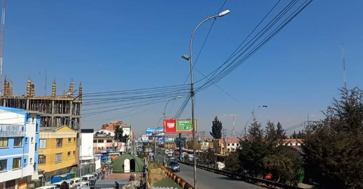 En El Alto la calidad del aire se mide de forma “arcaica”