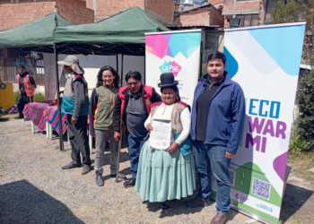 Asociación de recicladoras paceñas recibe personería jurídica