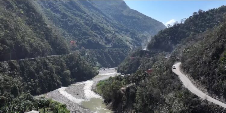 Comunidades denuncian ante la AJAM minería ilegal del oro en Coripata y Yanacachi