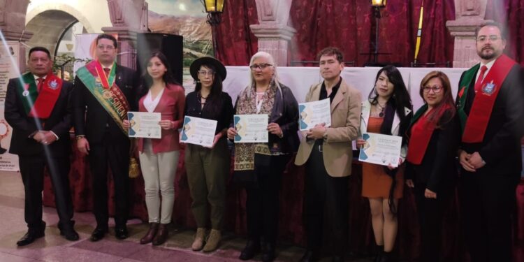 Reconocen labor de la Agencia de Noticias Ambientales por su defensa de la vida y el medioambiente