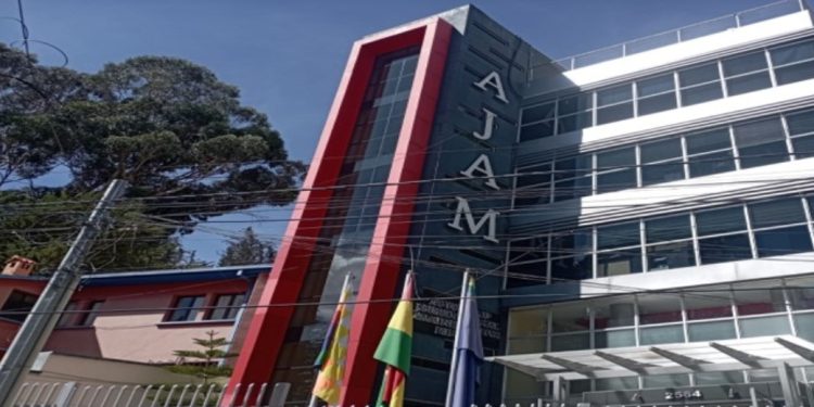 Gobierno de Paz no desmantela estructura de poder del MAS al interior de la AJAM