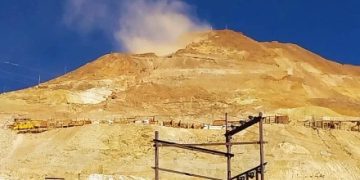 El Cerro Rico de Potosí: Un coloso de 500 años al borde del colapso geológico y humano