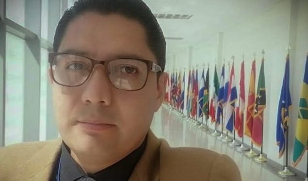 Inspirado en Luis Espinal, no nos acostumbremos