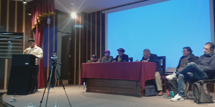 Óscar Cardozo: “a pistolazos la minería tumba nuestros chacos”