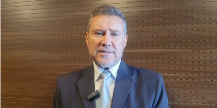 Viceministro Ávila: «No es posible construir una nueva Ley Minera sin el componente ambiental y la participación de los afectados»