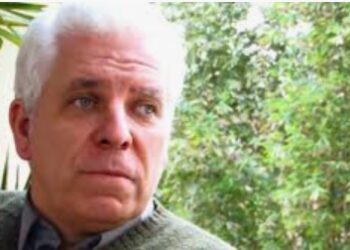 Eduardo Gudynas: “Bolivia tendría que estar administrando la salida de los recursos naturales no renovables”